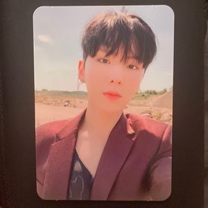 Monsta X photocard